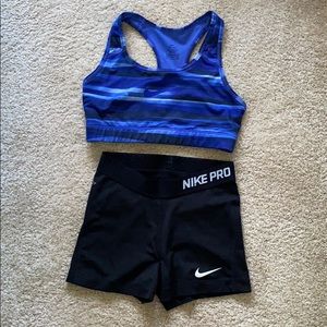 Bundle of small Nike clothing